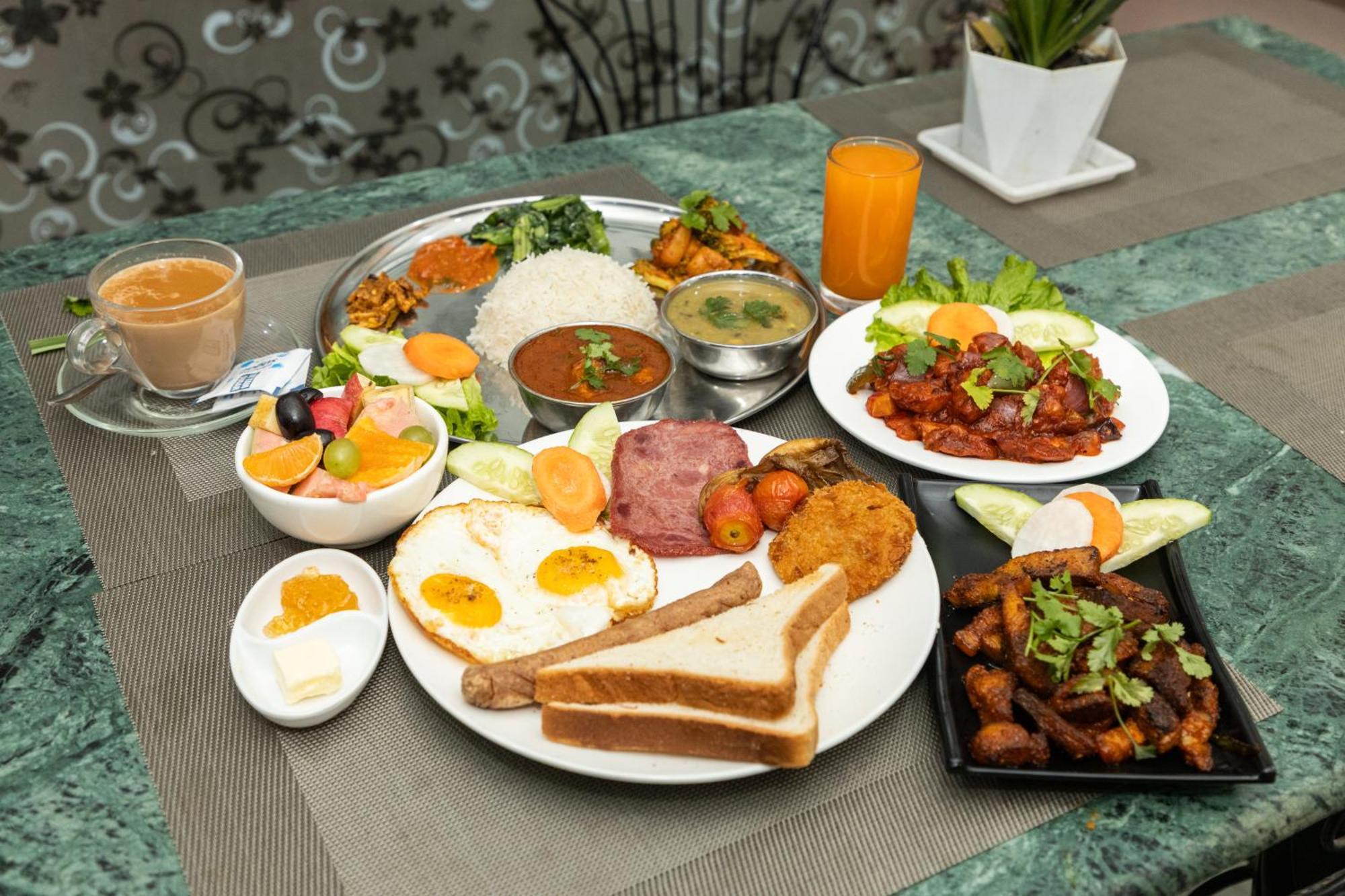 Greatwall International Hotel Katmandu Zewnętrze zdjęcie