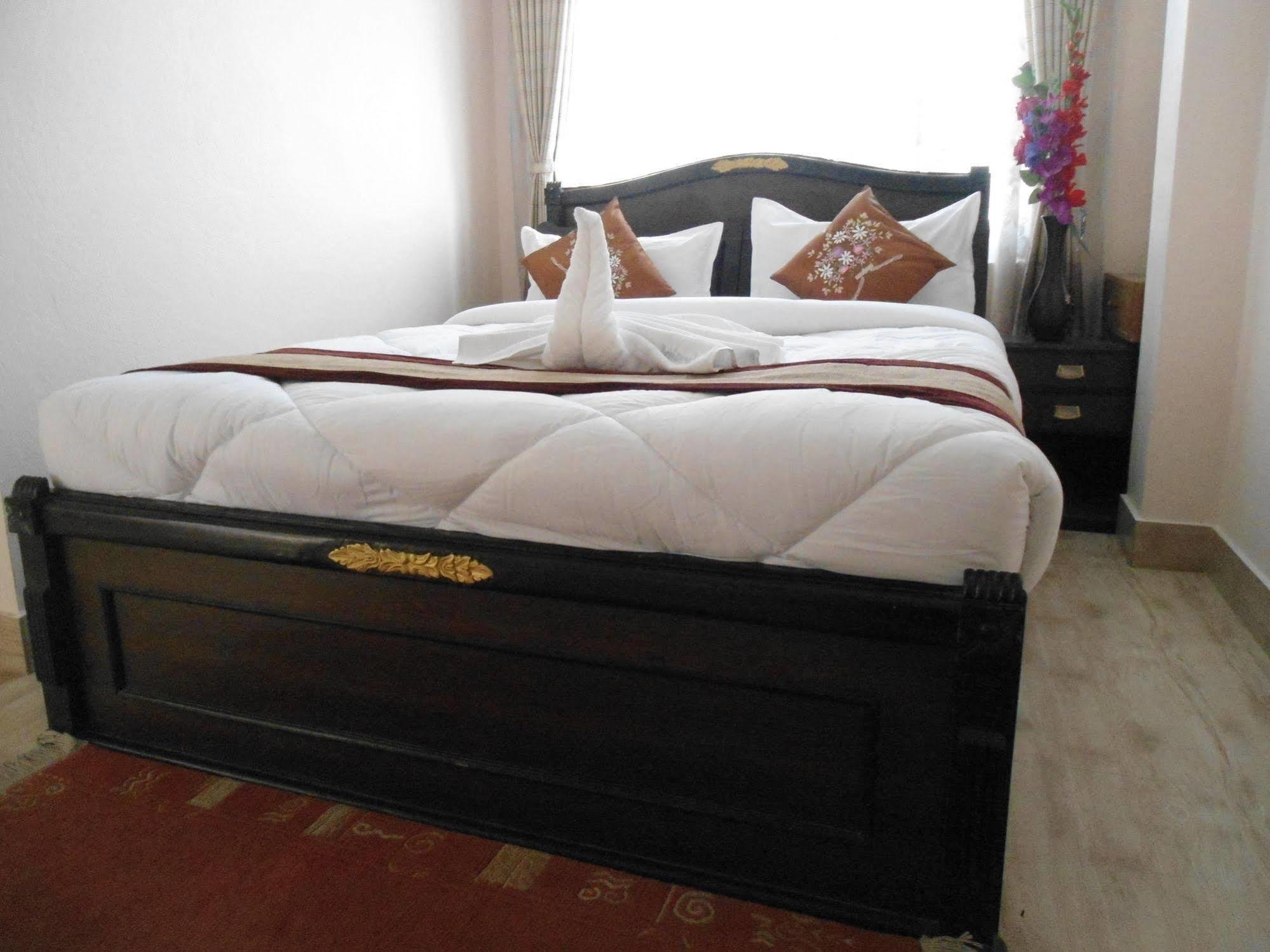 Greatwall International Hotel Katmandu Zewnętrze zdjęcie