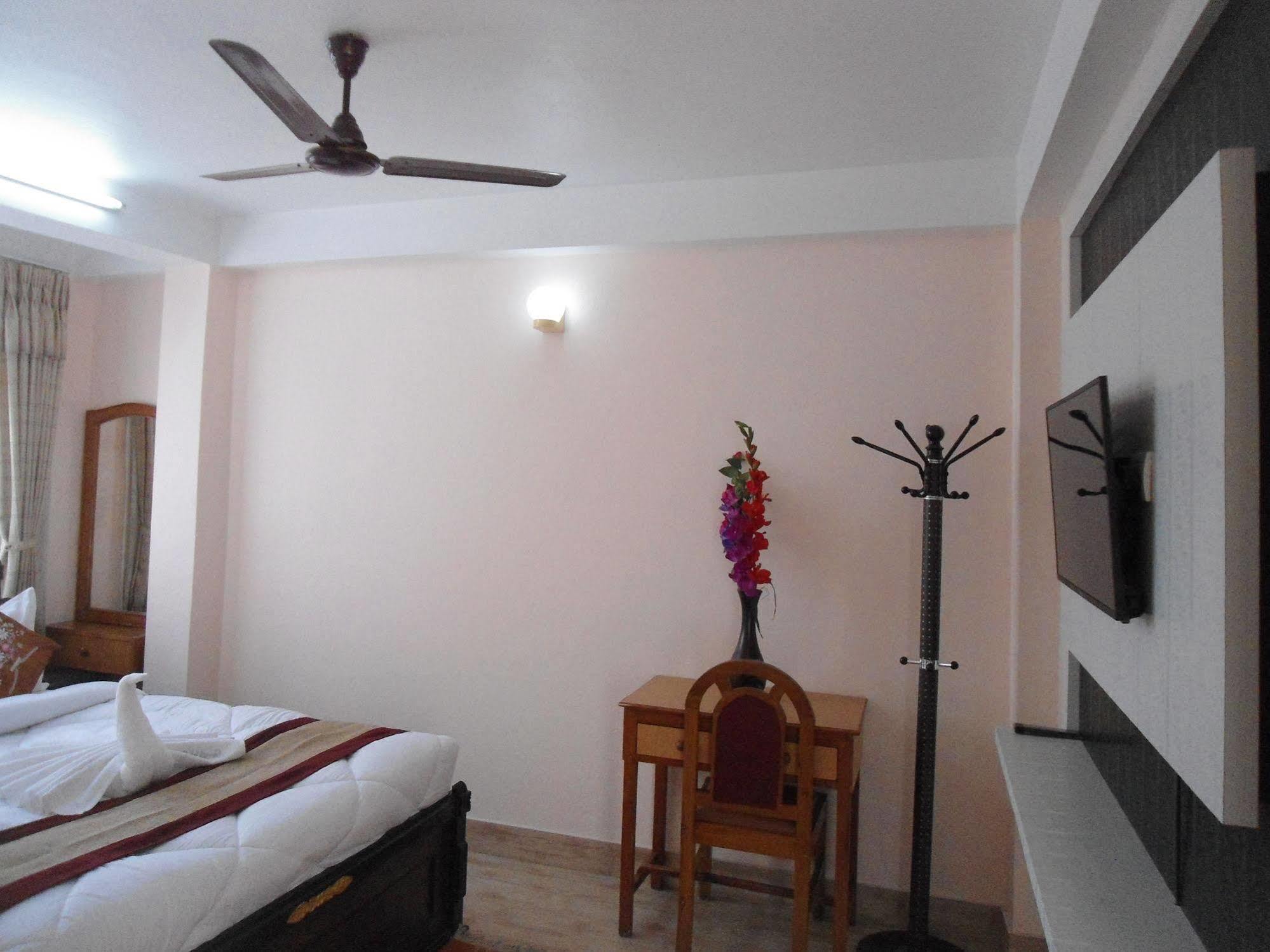 Greatwall International Hotel Katmandu Zewnętrze zdjęcie